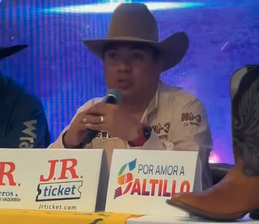 ¡Saltillo se prende con los 25 años de Cuernos Chuecos!